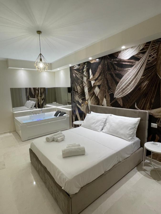 Suite 55 In Centro Trani Eksteriør bilde