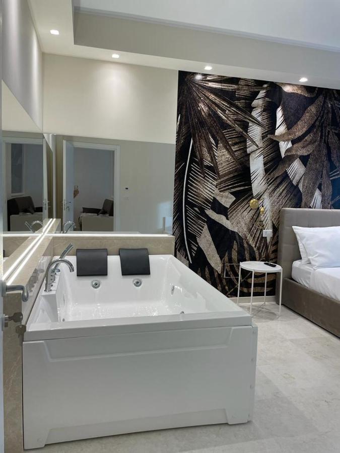 Suite 55 In Centro Trani Eksteriør bilde