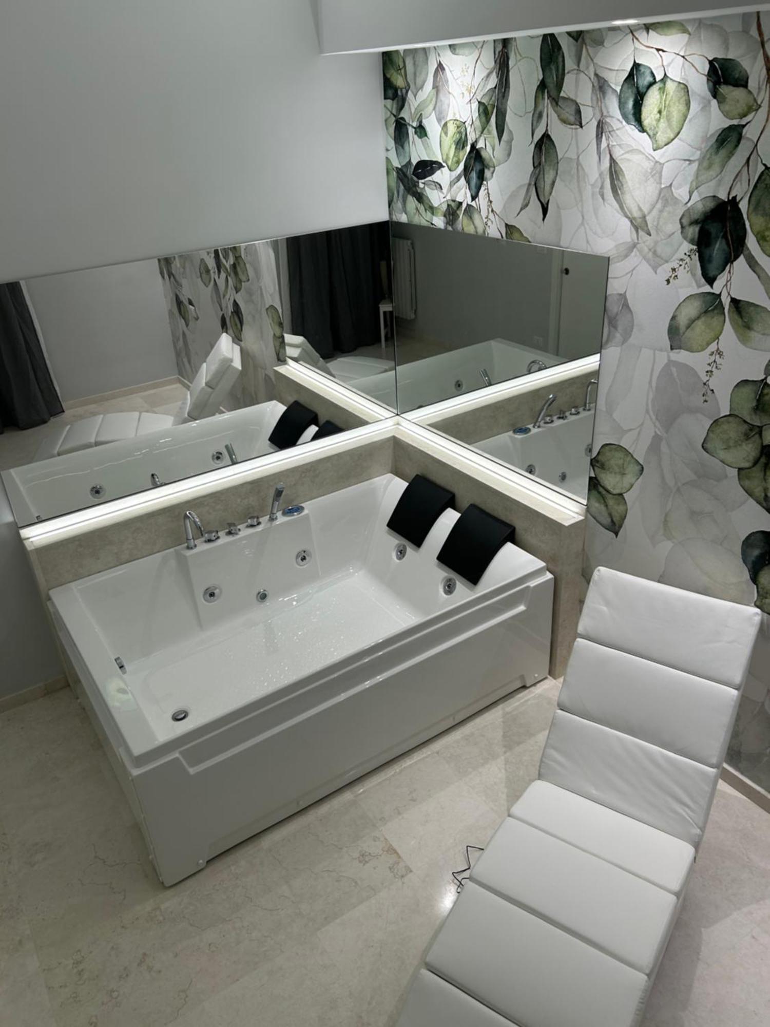 Suite 55 In Centro Trani Eksteriør bilde