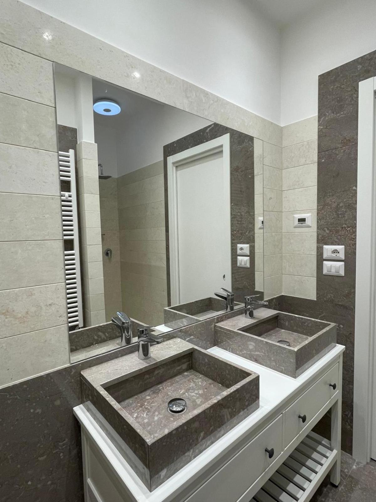 Suite 55 In Centro Trani Eksteriør bilde
